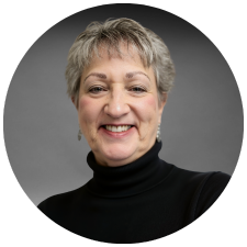 marybeth friske website headshot